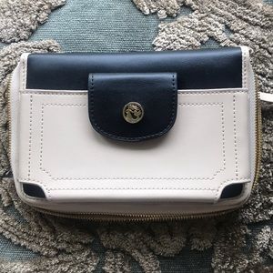Spartina wallet with cell phone compartment